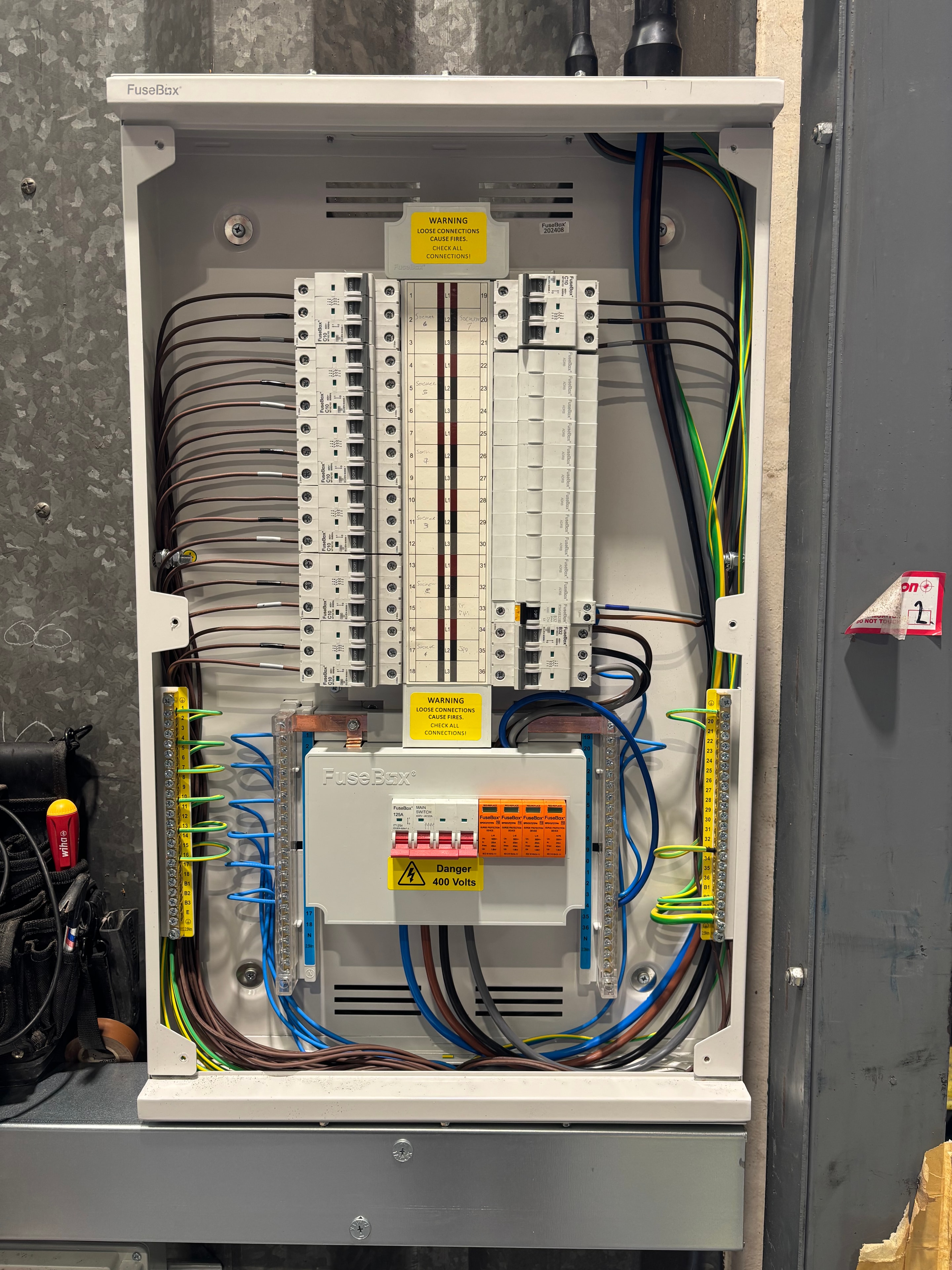 Commercial distribution board